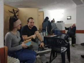Постановката „Квадратурата на кръга“ напълни залата в село ново Делчево