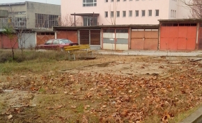 Историята на разрушената детска площадка в Сандански